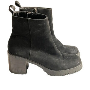 Urban Outfitters Black Suede Heel Booties 38 7 Women's Ankle Classic Chunky Boot